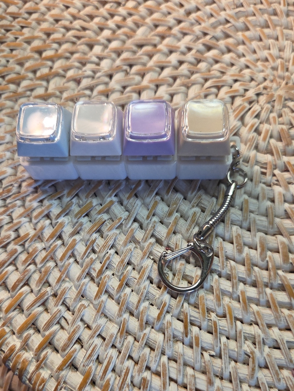 5 For 25 Or 10 Each Figit Box Keychain with Pastel Lids